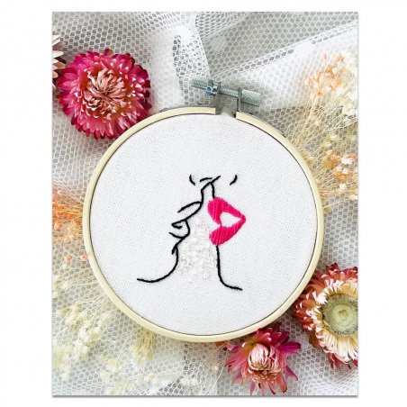 Kit Broderie - Premier baiser Kit Broderie - Premier baiser