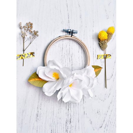 Kit Art Floral "Décoration murale" - Eglantines Kit Art Floral "Décoration murale" - Eglantines