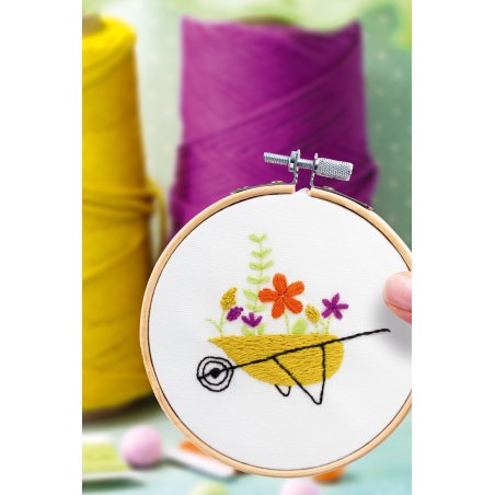 Kit Broderie décorative - Brouette végétale